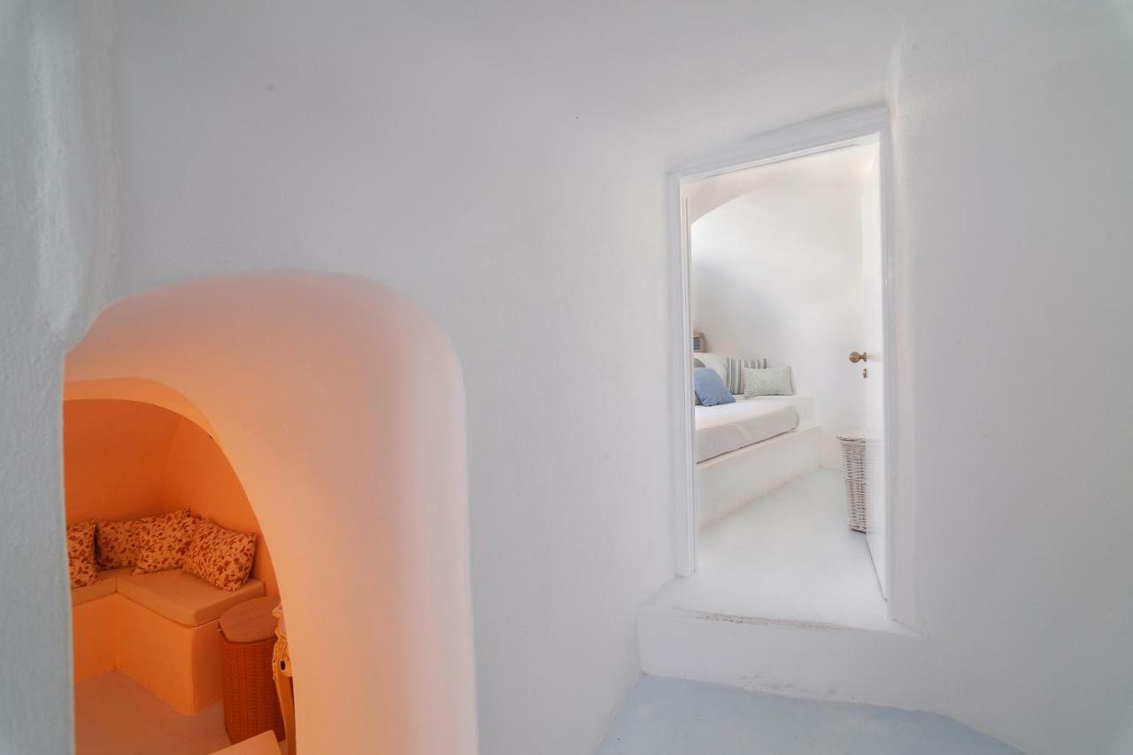 Villa Angels Unique Traditional Villa Emporio  エクステリア 写真